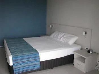 Cardwell Beachcomber Motel & Tourist Park 3*,