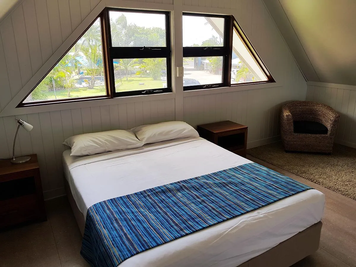 Cardwell Beachcomber Motel & Tourist Park